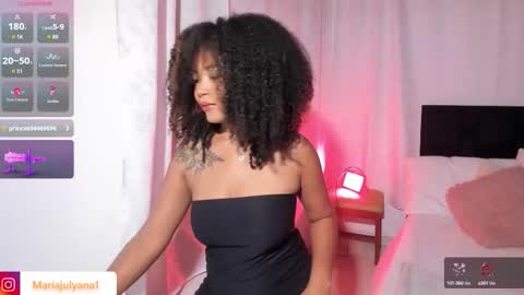 Snapshot of maria_julyana chatting on 5, 10, 2025 V A N E S S A  online show from 5, 10, 2025