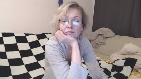Mari online show from 4, 12, 2024