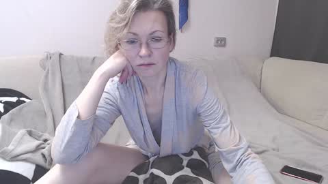 Mari online show from 3, 1, 2025