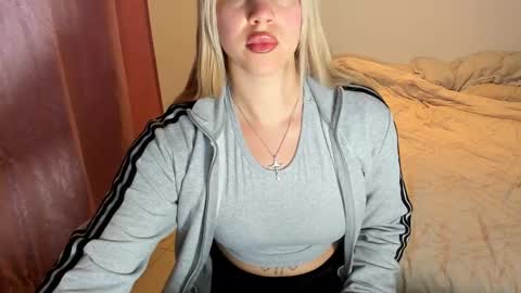 Itslablonde online show from 16, 11, 2025