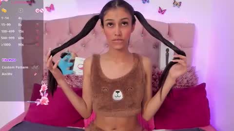 Snapshot of maria_skinny_ chatting on 9, 9, 2025 My name is Valentina online show from 9, 9, 2025