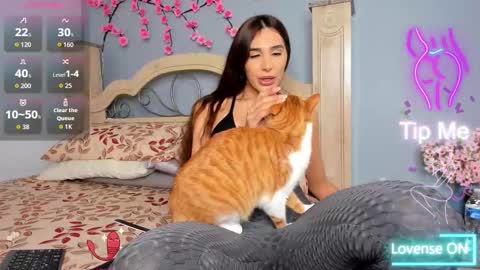 Snapshot of mariaangel_99 chatting on 4, 12, 2025 maria angel online show from 4, 12, 2025