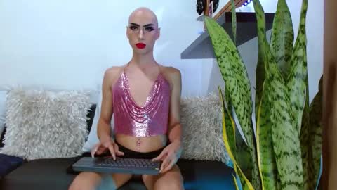 Snapshot of mariacarose chatting on 14, 2, 2025 mariacarose online show from 14, 2, 2025