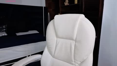 Snapshot of mariagh_ chatting on 14, 11, 2025 Maria online show from 14, 11, 2025