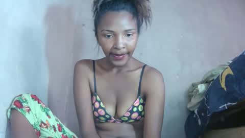 Snapshot of mariah586 chatting on 27, 9, 2025 Maria online show from 27, 9, 2025