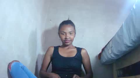 Snapshot of mariah586 chatting on 4, 11, 2025 Maria online show from 4, 11, 2025