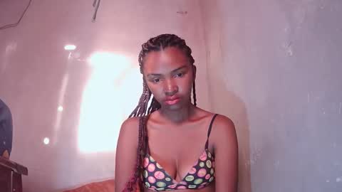 Snapshot of mariah586 chatting on 9, 11, 2025 Maria online show from 9, 11, 2025