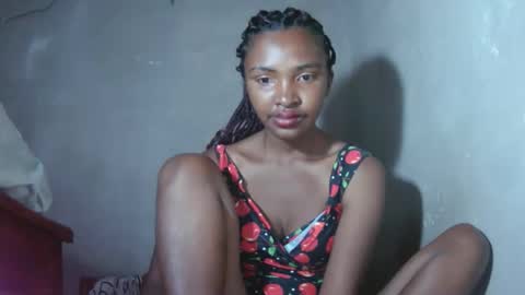 Snapshot of mariah586 chatting on 10, 11, 2025 Maria online show from 10, 11, 2025