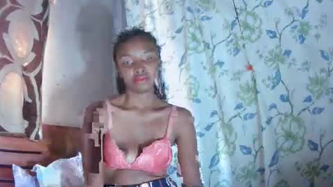 Snapshot of mariah586 chatting on 11, 11, 2025 Maria online show from 11, 11, 2025