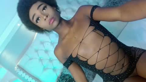   online show from 28, 9, 2025