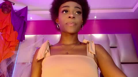   online show from 18, 10, 2025