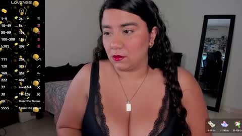   Mariam Castiblanco online show from 7, 2, 2025