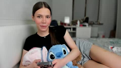 Snapshot of mariamceleste chatting on 16, 4, 2026 Mariam online show from 16, 4, 2026