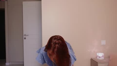 mariameella online show from 21, 10, 2025