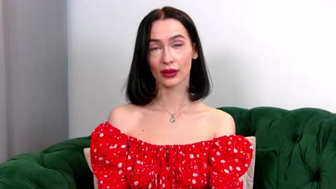 Snapshot of mariamenson chatting on 6, 12, 2024 MariaMenson online show from 6, 12, 2024