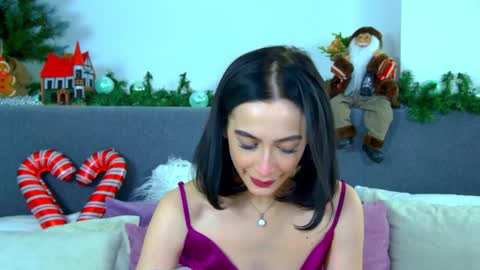 Snapshot of mariamenson chatting on 15, 12, 2024 MariaMenson online show from 15, 12, 2024