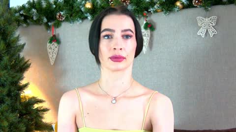 Snapshot of mariamenson chatting on 22, 12, 2024 MariaMenson online show from 22, 12, 2024