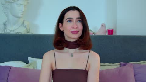 Snapshot of mariamenson chatting on 5, 2, 2025 MariaMenson online show from 5, 2, 2025