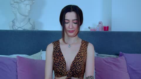 Snapshot of mariamenson chatting on 8, 2, 2025 MariaMenson online show from 8, 2, 2025