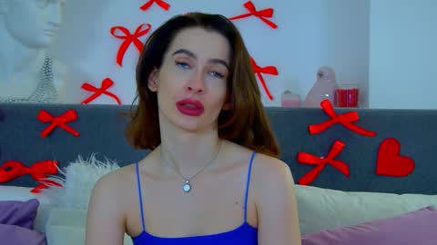 Snapshot of mariamenson chatting on 5, 3, 2025 MariaMenson online show from 5, 3, 2025