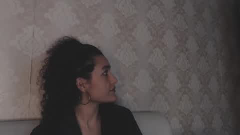 Snapshot of marian_skinny chatting on 7, 1, 2025 Marian online show from 7, 1, 2025