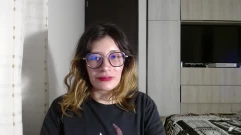 Snapshot of mariana124_ chatting on 18, 12, 2024 Mariana online show from 18, 12, 2024
