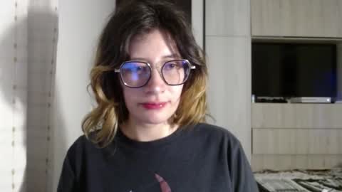 Snapshot of mariana124_ chatting on 18, 12, 2024 Mariana online show from 18, 12, 2024