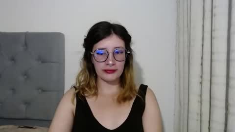 Snapshot of mariana124_ chatting on 27, 12, 2024 Mariana online show from 27, 12, 2024