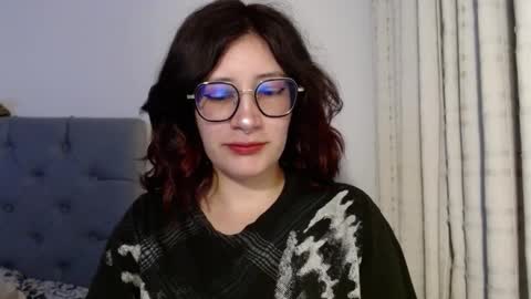 Snapshot of mariana124_ chatting on 2, 1, 2025 Mariana online show from 2, 1, 2025