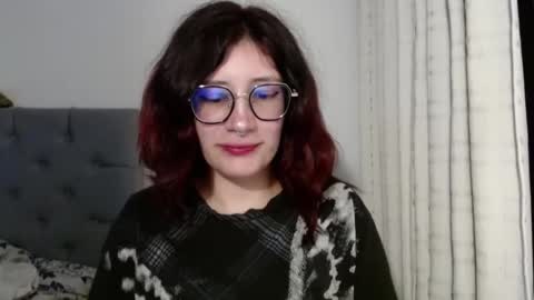 Snapshot of mariana124_ chatting on 2, 1, 2025 Mariana online show from 2, 1, 2025