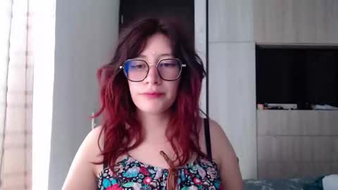 Snapshot of mariana124_ chatting on 8, 2, 2025 Mariana online show from 8, 2, 2025