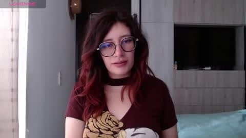 Snapshot of mariana124_ chatting on 22, 2, 2025 Mariana online show from 22, 2, 2025