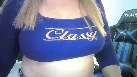 Snapshot of mariana995649 chatting on 23, 3, 2026 mariana995649 online show from 23, 3, 2026