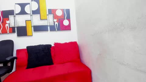 mariana_16_ online show from 10, 1, 2025