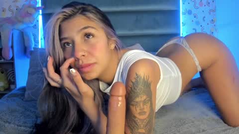 mariana_babe_ online show from 2, 12, 2024