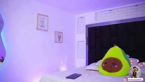 Snapshot of mariana_monroe04 chatting on 16, 9, 2025 Mariana online show from 16, 9, 2025