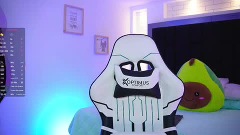 Snapshot of mariana_monroe04 chatting on 14, 10, 2025 Mariana online show from 14, 10, 2025