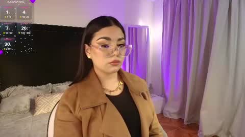 Snapshot of mariana_owen chatting on 13, 6, 2026 online show from 13, 6, 2026