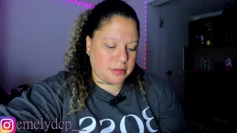 Snapshot of mariana_smittt chatting on 14, 9, 2025   Independent Model online show from 14, 9, 2025