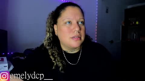 Snapshot of mariana_smittt chatting on 25, 9, 2025   Independent Model online show from 25, 9, 2025