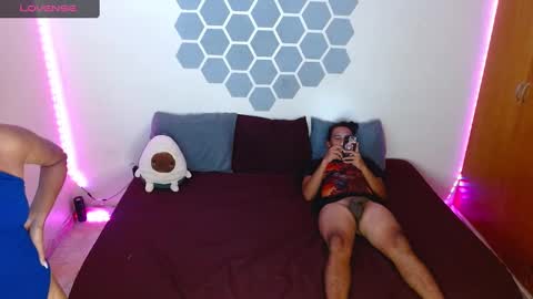 marianaandlian online show from 6, 10, 2025