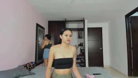MARIANA Y VALENTINA online show from 12, 5, 2026