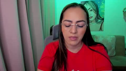 Snapshot of marianalopez81 chatting on 19, 1, 2026 Mariana Lopez online show from 19, 1, 2026