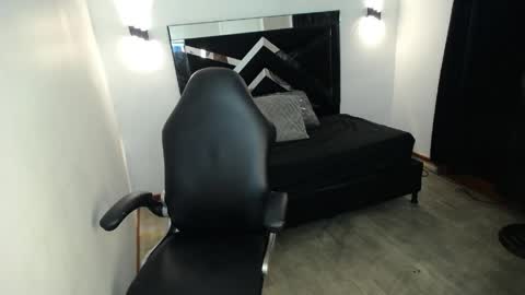 Mariana online show from 27, 3, 2026