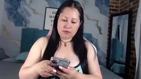 marianasmiith_ online show from 10, 9, 2025
