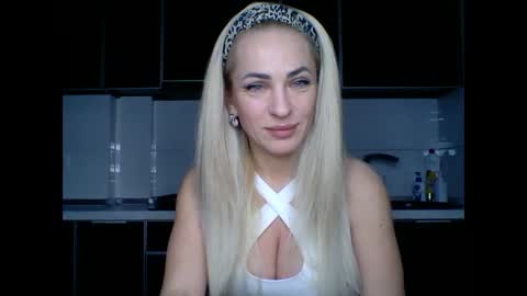 marianna1977 online show from 3, 3, 2025