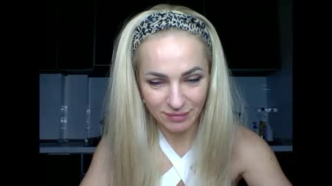 marianna1977 online show from 4, 3, 2025