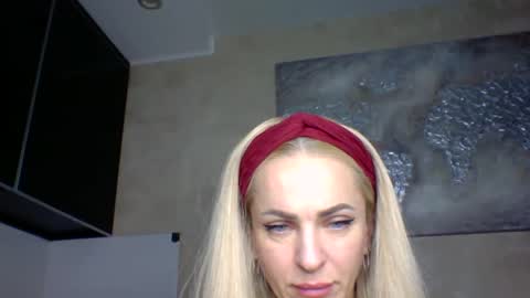 marianna1977 online show from 8, 3, 2025