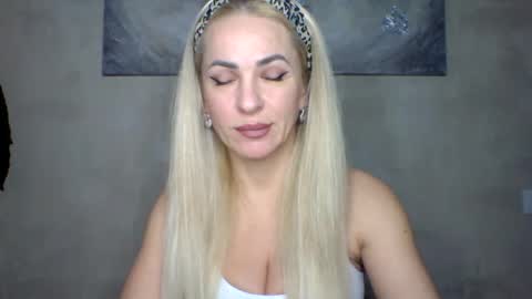 marianna1977 online show from 11, 3, 2025