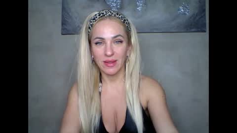 marianna1977 online show from 12, 3, 2025
